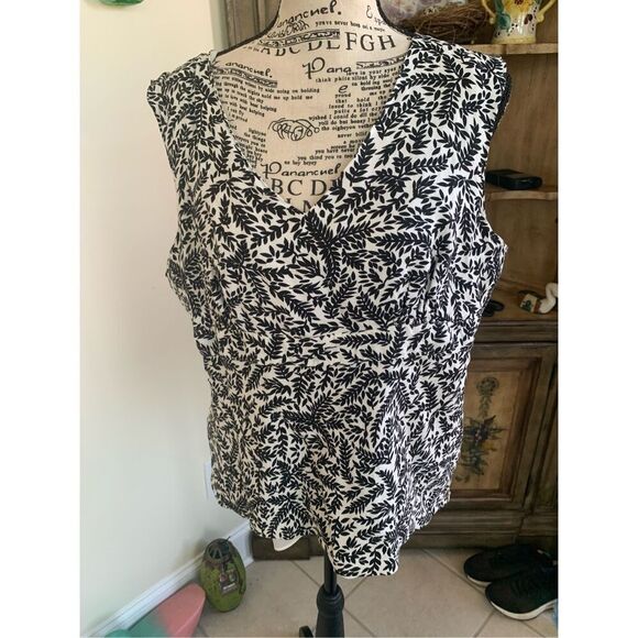 Ann Taylor Blouse V-Neck Lined Sleeveless Tank Top Lined Linen - Picture 8 of 8